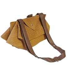 Load image into Gallery viewer, Sac Berlingo cannage moutarde