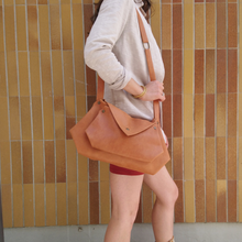 Charger l'image dans la galerie, Sac Purse Cuir Vintage Tabac-Nada Bags Paris