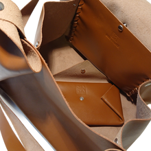 Charger l'image dans la galerie, Sac Tulip Cuir Stiff Smooth Caramel-Nada Bags Paris
