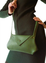 Load image into Gallery viewer, Purse_micro_cuir | trefle