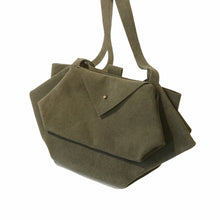 Charger l'image dans la galerie, Sac Berlingo Purse Cuir Velvet-Nada Bags Paris