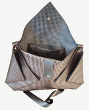 Load image into Gallery viewer, Sac_Origami_Mail_City_Metallise_ajoure