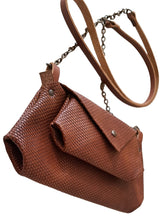 Load image into Gallery viewer, Pochette_Sac_Purse_Double_Micro_Tresse_Tabac_Chaine