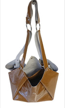 Load image into Gallery viewer, Tulip_City_Ocre_verni_6