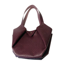 Load image into Gallery viewer, Sac Tulip Cuir Grainé Fantaisie Vannerie Vino-Nada Bags Paris