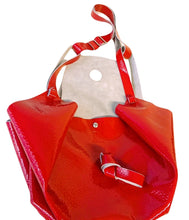 Load image into Gallery viewer, Sac TULIP  KNOT OUT rouge verni