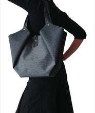Load image into Gallery viewer, Tulip Textile Hard Gray Limited Edition Bag
